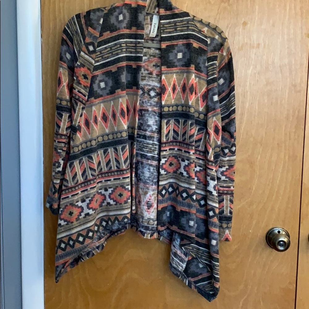 Yahada Cardigan